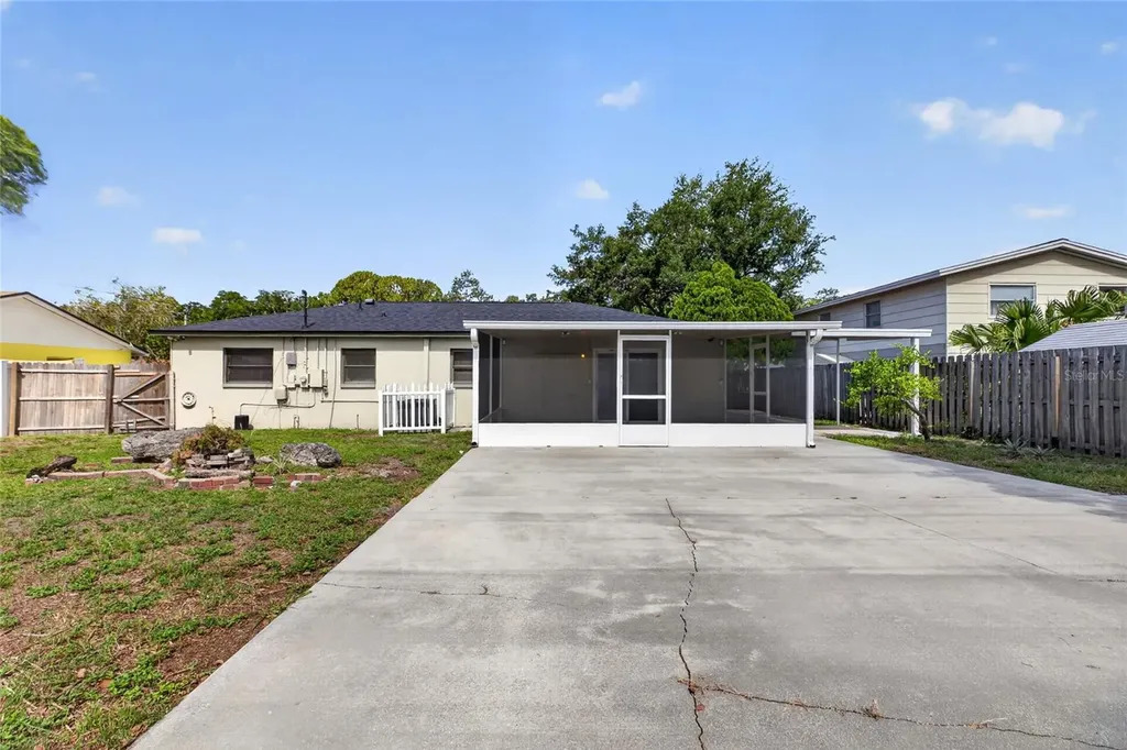 6411 Santa Monica Drive Tampa FL 33615