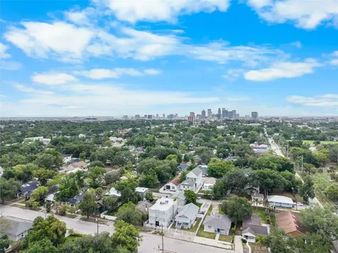 115 W Allison Court Tampa FL 33603