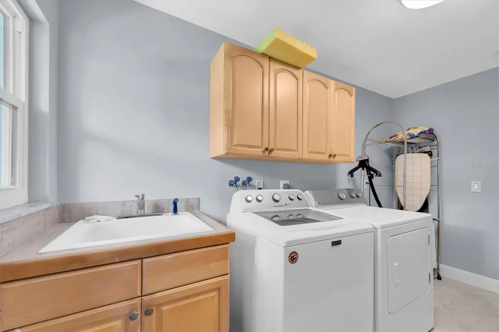 1350 Fairway Drive Dunedin FL 34698