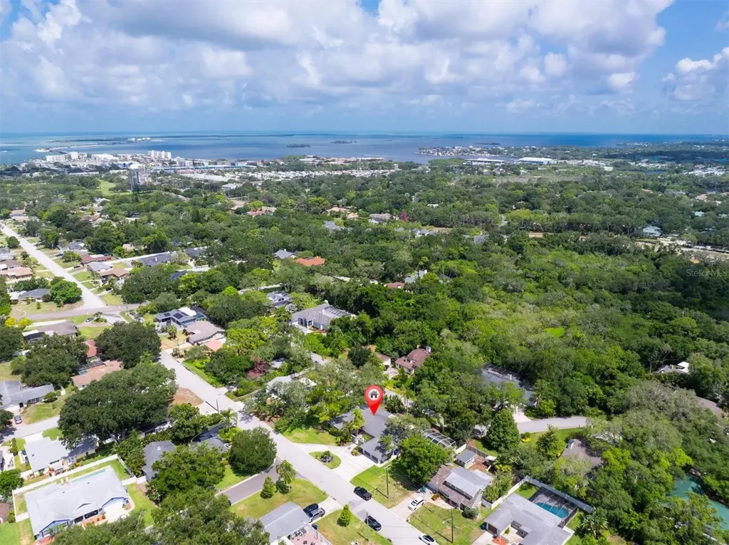 1350 Fairway Drive Dunedin FL 34698