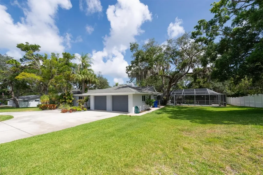 1350 Fairway Drive Dunedin FL 34698