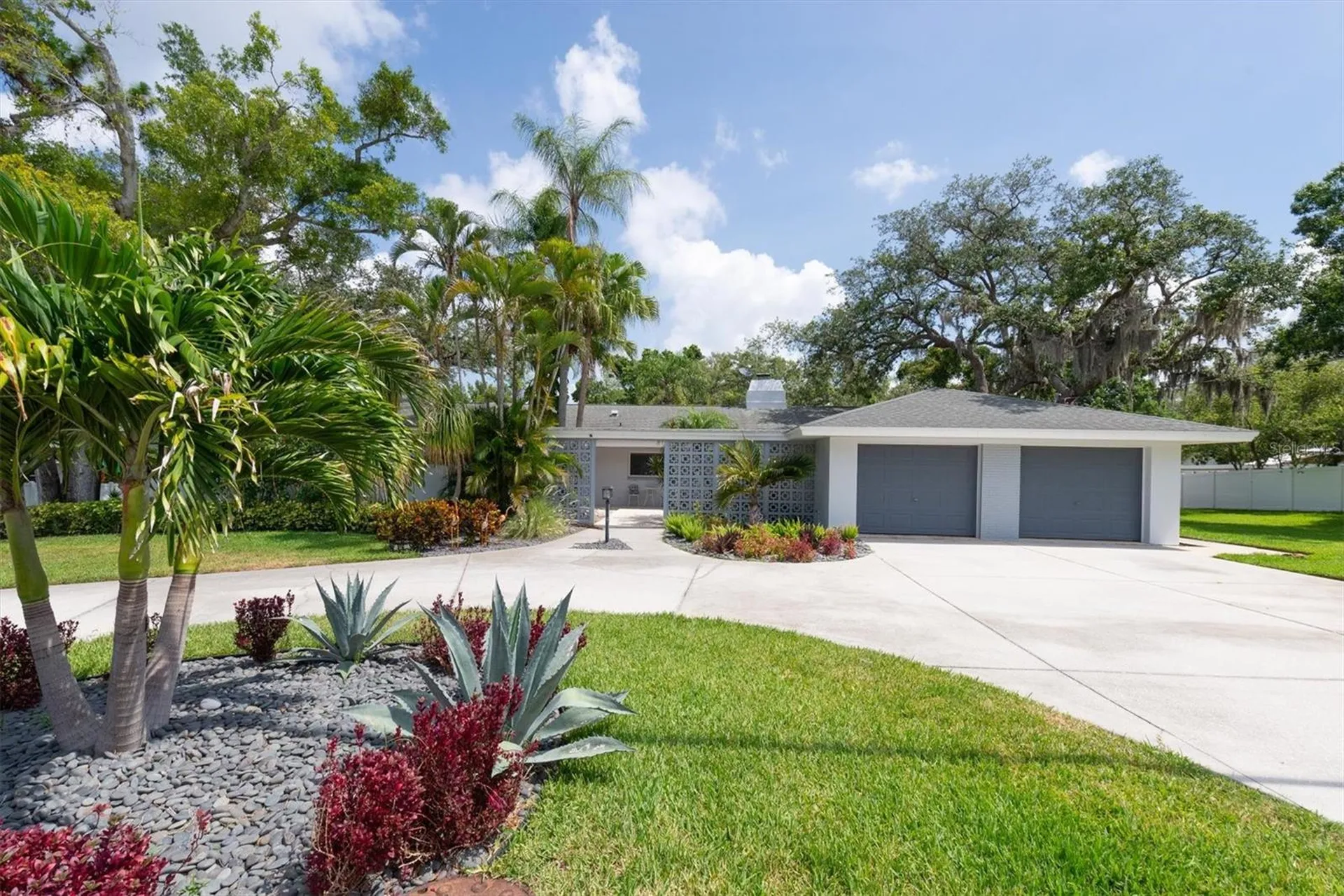 1350 Fairway Drive Dunedin FL 34698