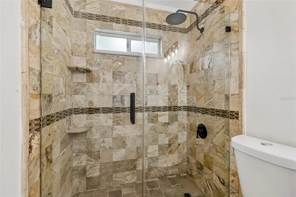 3041 Beaver Pond Trail Valrico FL 33596