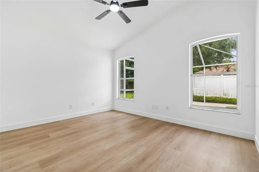 3041 Beaver Pond Trail Valrico FL 33596