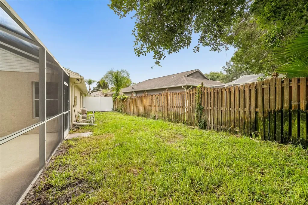 3041 Beaver Pond Trail Valrico FL 33596