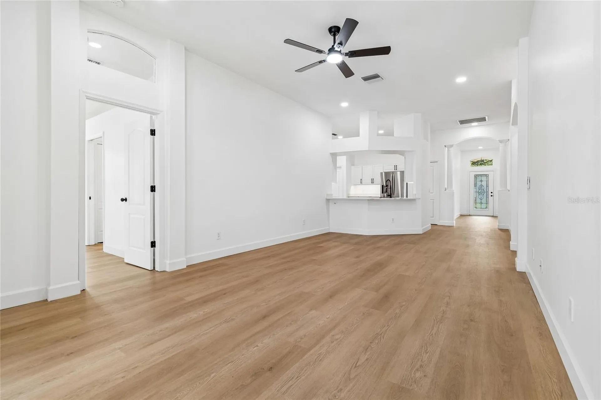 3041 Beaver Pond Trail Valrico FL 33596