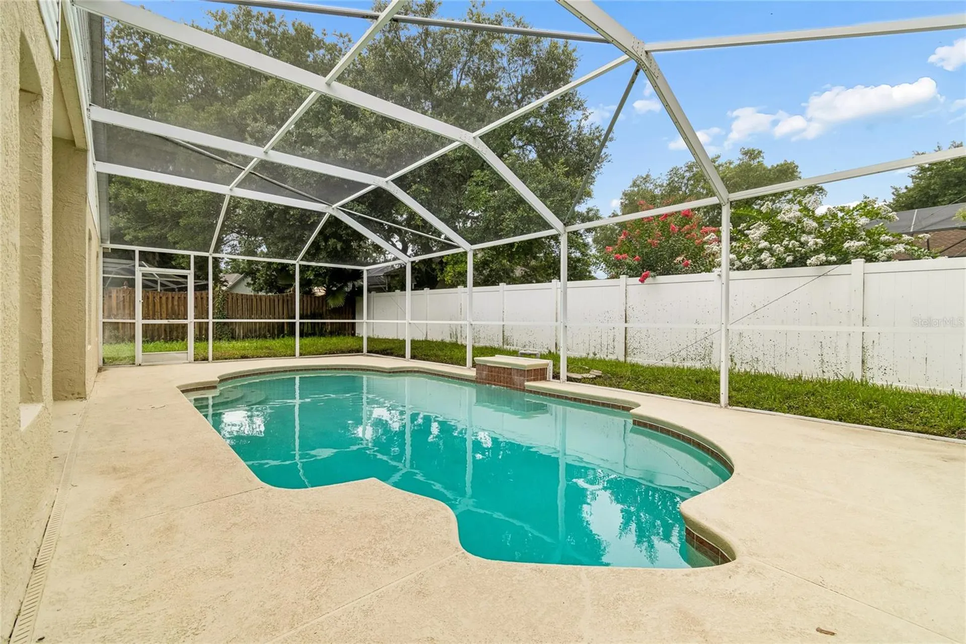 3041 Beaver Pond Trail Valrico FL 33596