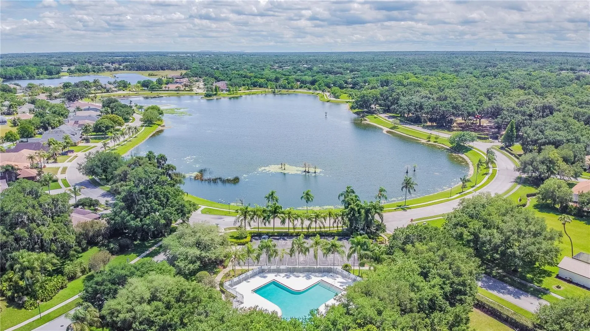 3041 Beaver Pond Trail Valrico FL 33596
