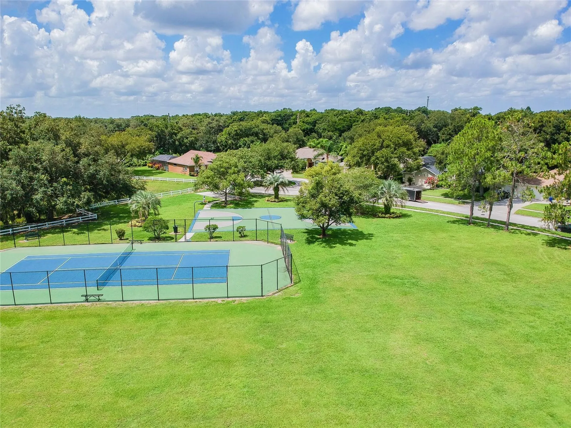 3041 Beaver Pond Trail Valrico FL 33596