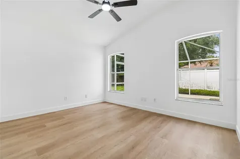 3041 Beaver Pond Trail Valrico FL 33596