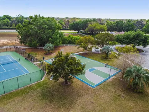 3041 Beaver Pond Trail Valrico FL 33596
