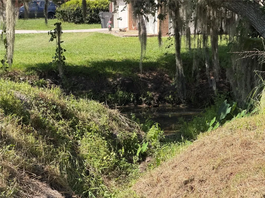 Dossey Road S Lakeland FL 33811
