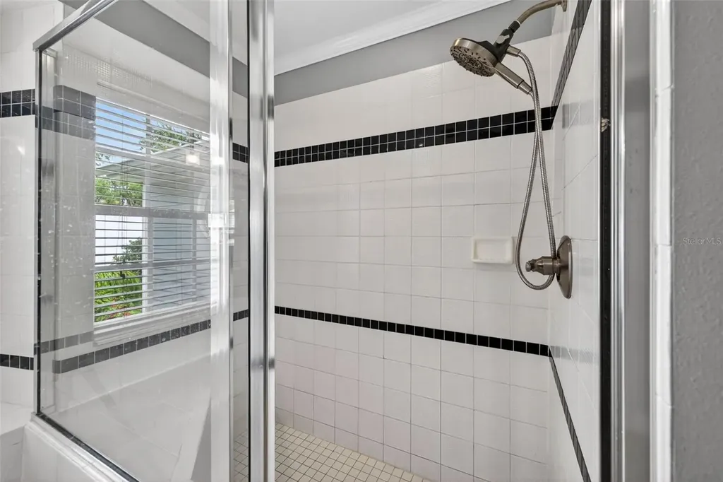 6007 S Russell Street Tampa FL 33611