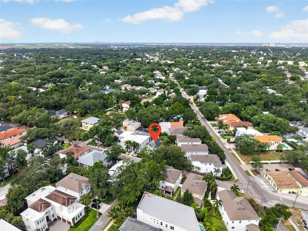 6007 S Russell Street Tampa FL 33611