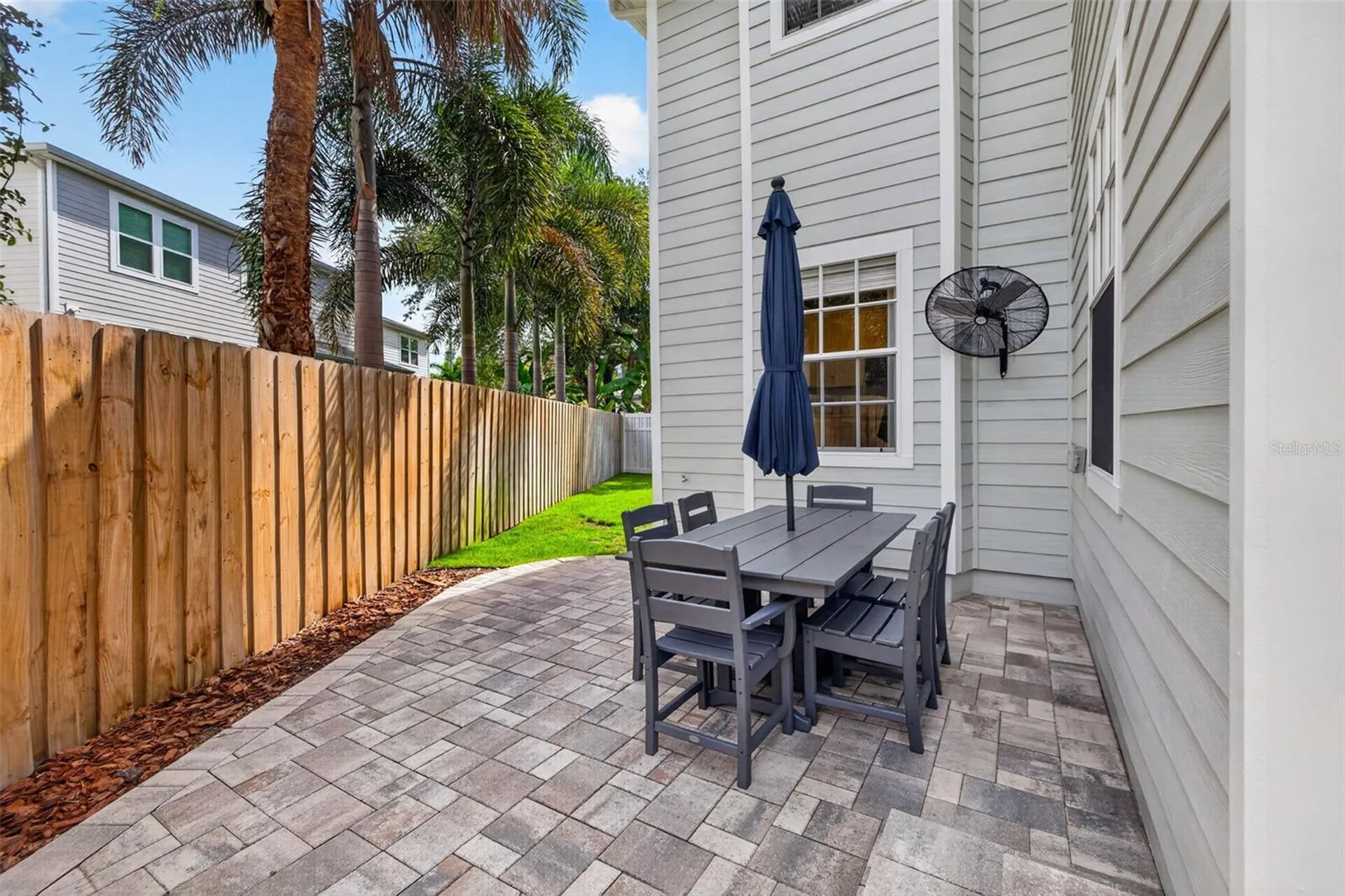 6007 S Russell Street Tampa FL 33611