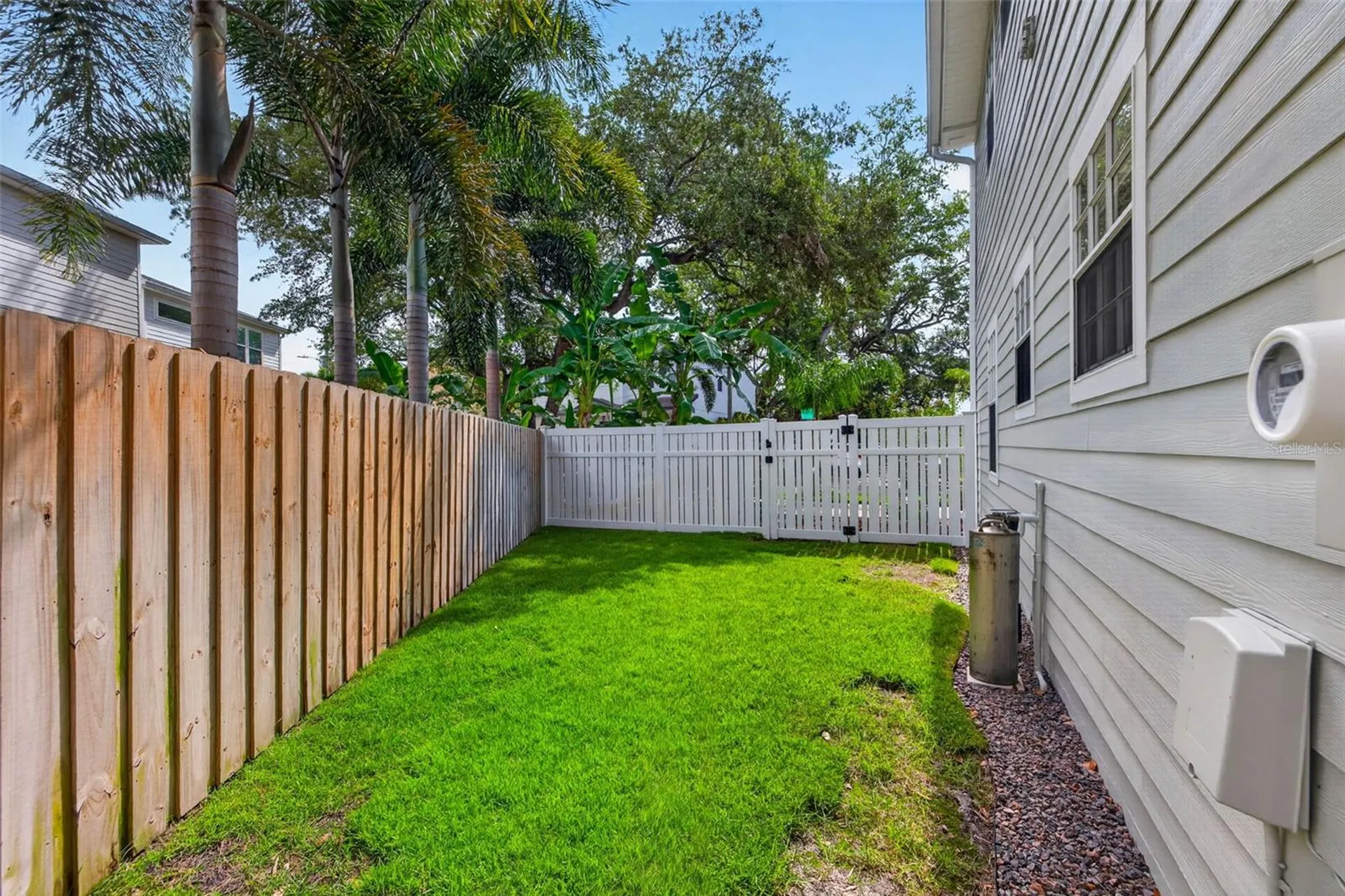 6007 S Russell Street Tampa FL 33611