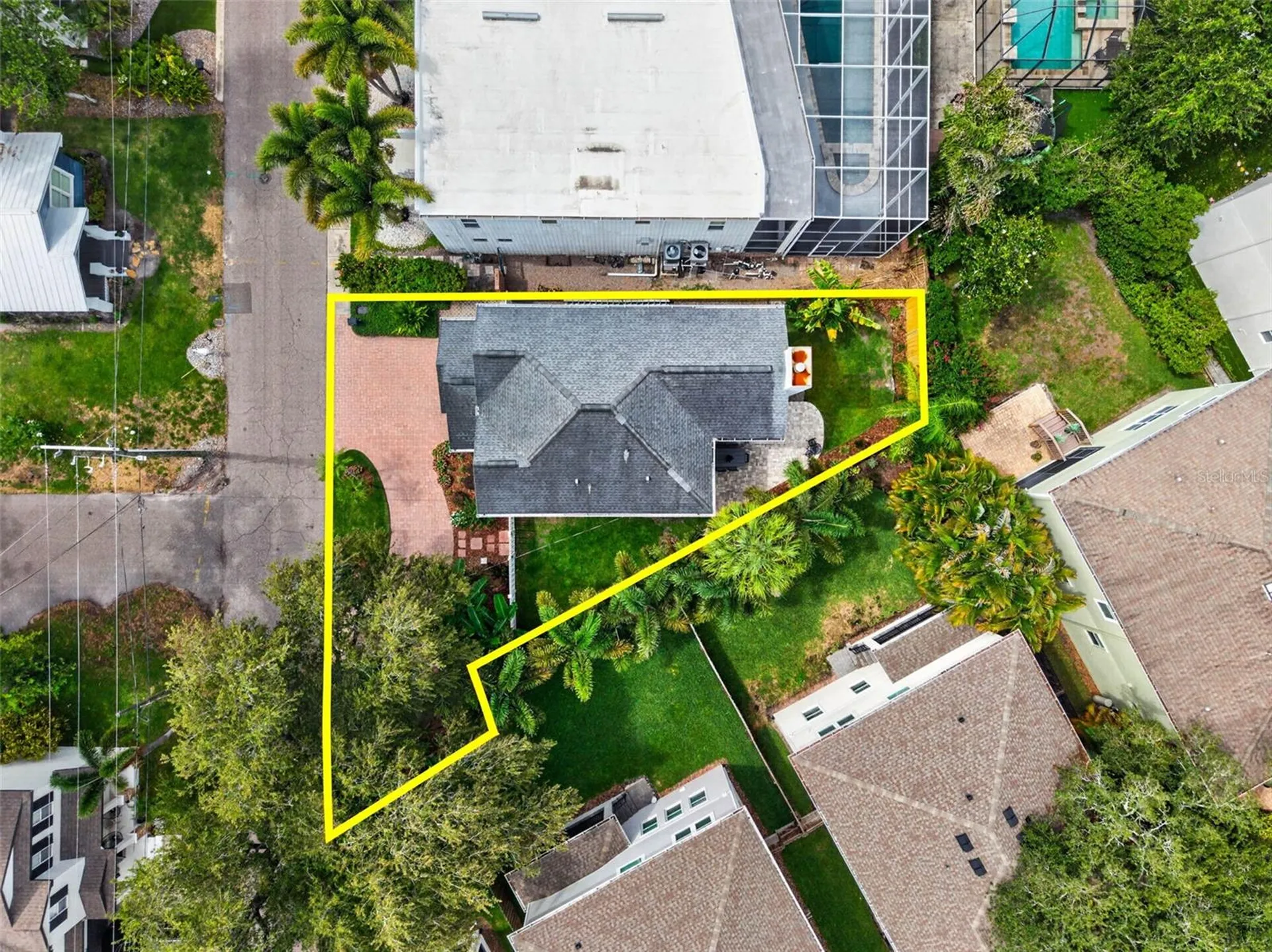 6007 S Russell Street Tampa FL 33611