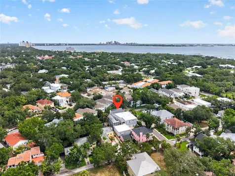 6007 S Russell Street Tampa FL 33611
