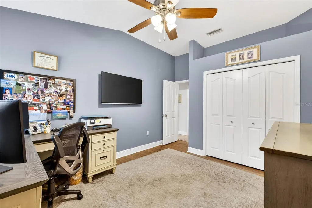 3904 S Nine Drive Valrico FL 33596