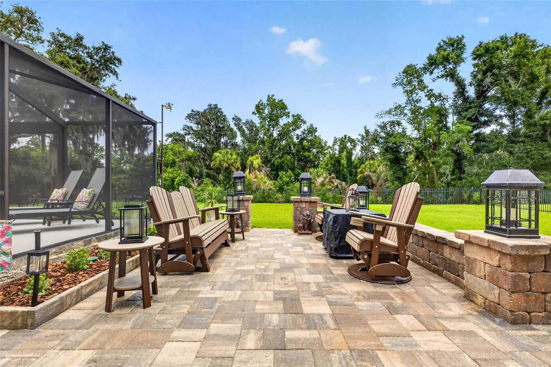 3904 S Nine Drive Valrico FL 33596