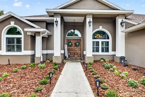 3904 S Nine Drive Valrico FL 33596