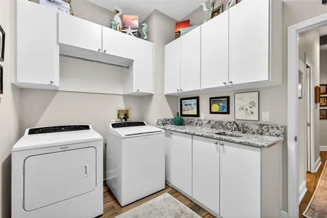 3904 S Nine Drive Valrico FL 33596