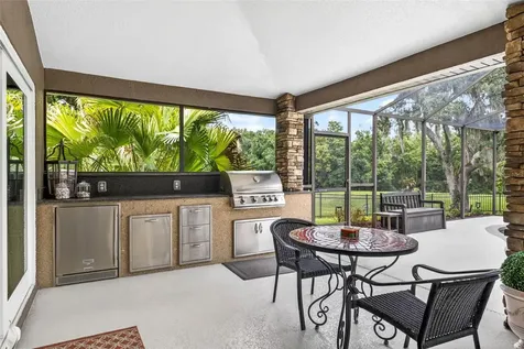 3904 S Nine Drive Valrico FL 33596