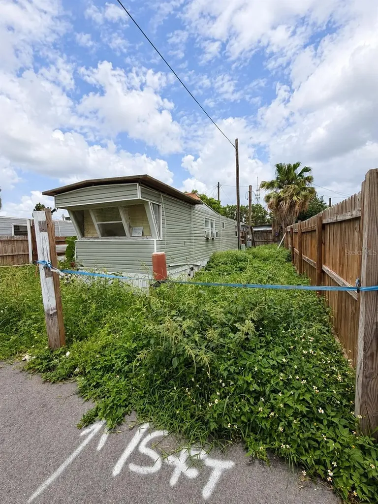 14011 N Nebraska Avenue Tampa FL 33613
