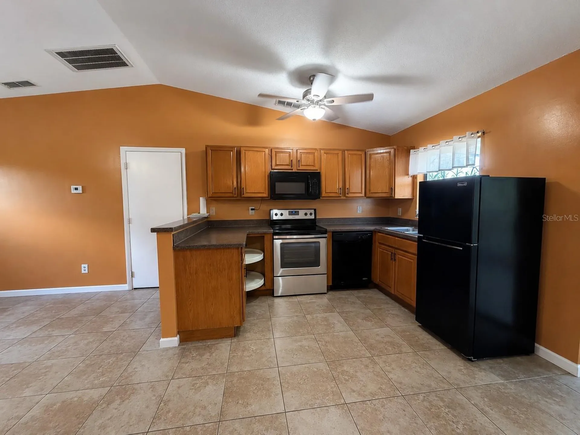 348 Cornwallis Court Kissimmee FL 34758
