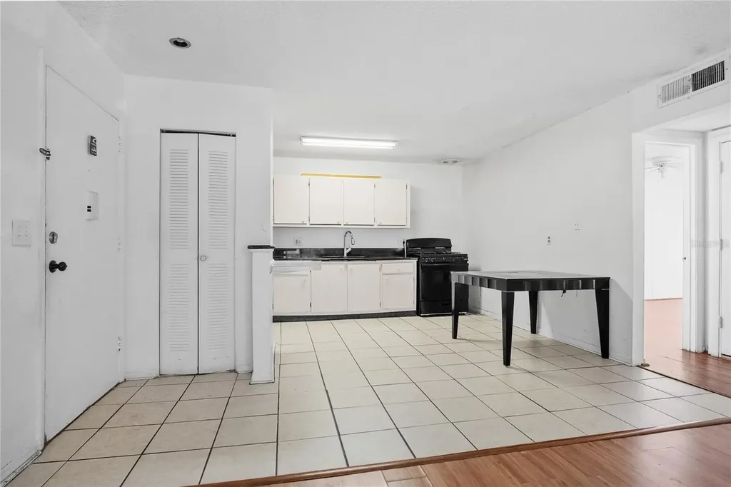 1700 SW 16th Court Gainesville FL 32608