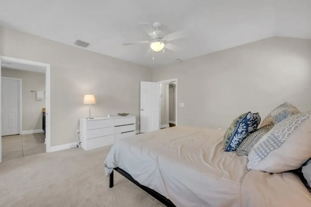 16216 Bayberry View Drive Lithia FL 33547