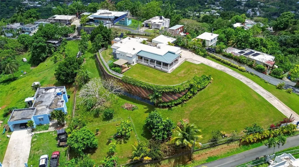 PR-839 Lot 9, Km 6.7 Altos De Camarones Guaynabo PR 00966
