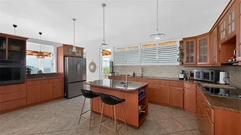 PR-839 Lot 9, Km 6.7 Altos De Camarones Guaynabo PR 00966