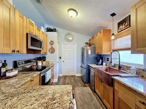 2276 Mallory Circle Haines City FL 33844