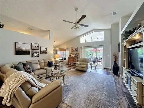 2276 Mallory Circle Haines City FL 33844