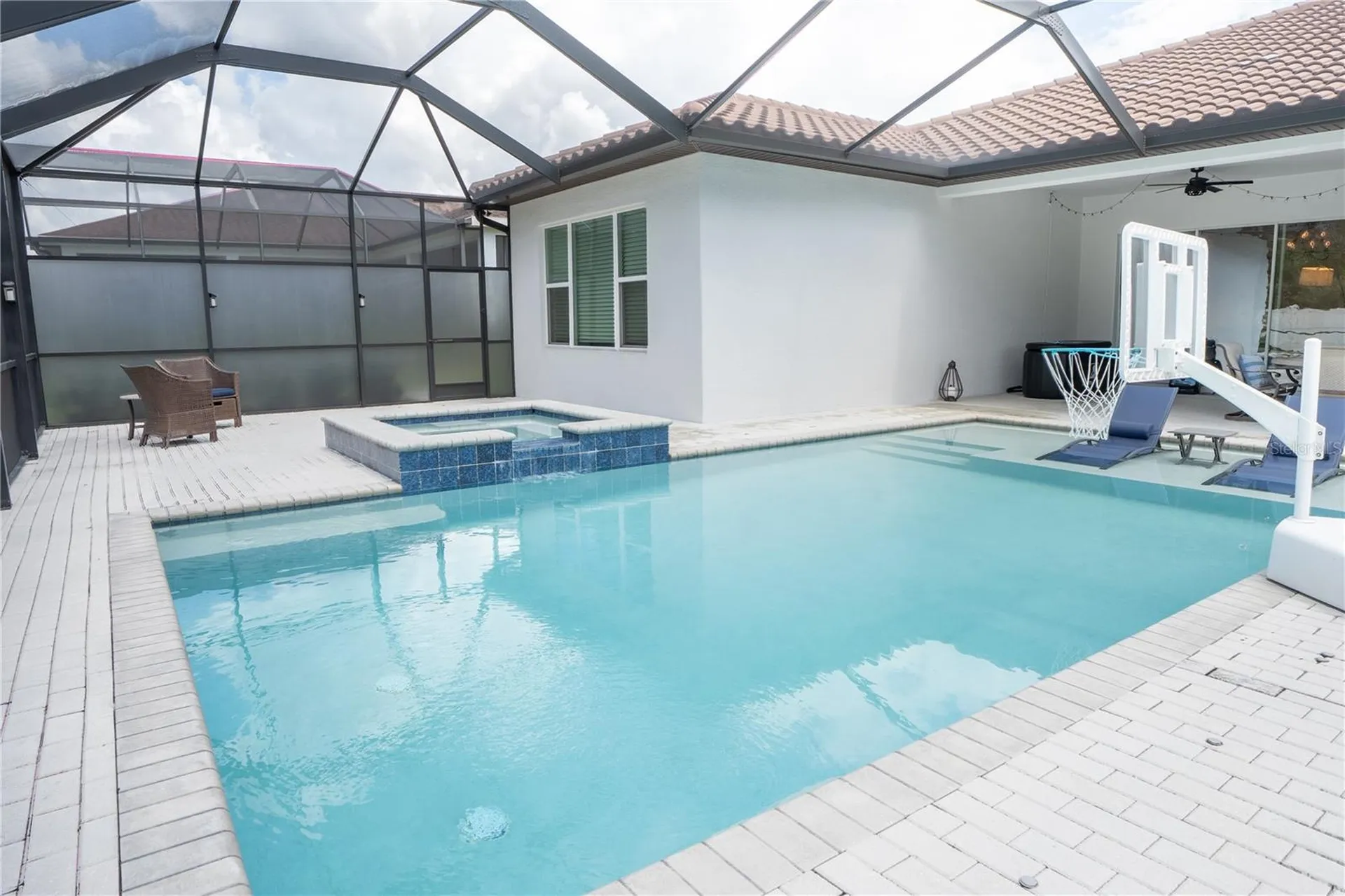 113 Brookover Lane Brandon FL 33511