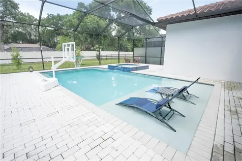 113 Brookover Lane Brandon FL 33511