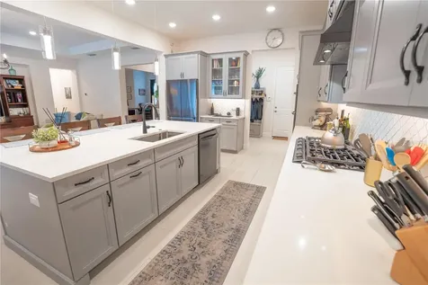 113 Brookover Lane Brandon FL 33511