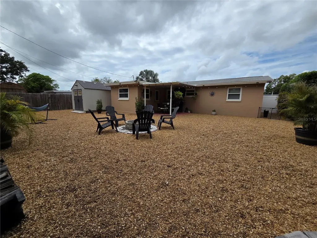 4834 Gaslight Avenue Holiday FL 34690