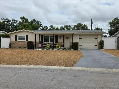 4834 Gaslight Avenue Holiday FL 34690