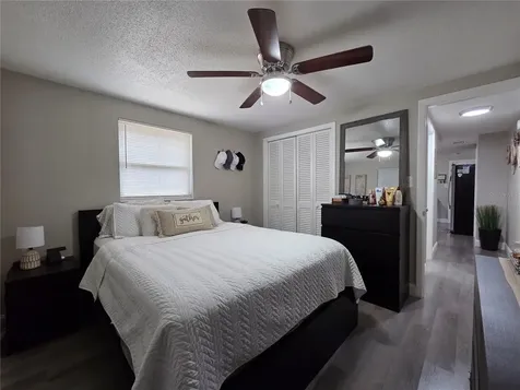 4834 Gaslight Avenue Holiday FL 34690
