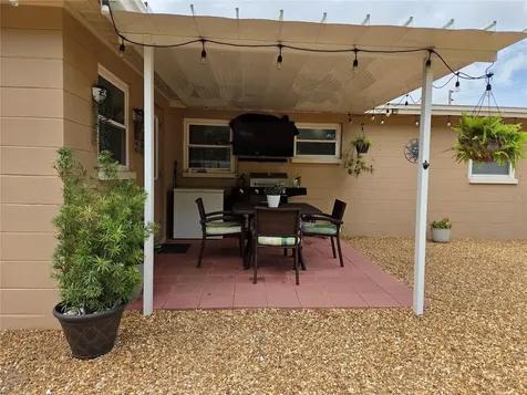 4834 Gaslight Avenue Holiday FL 34690
