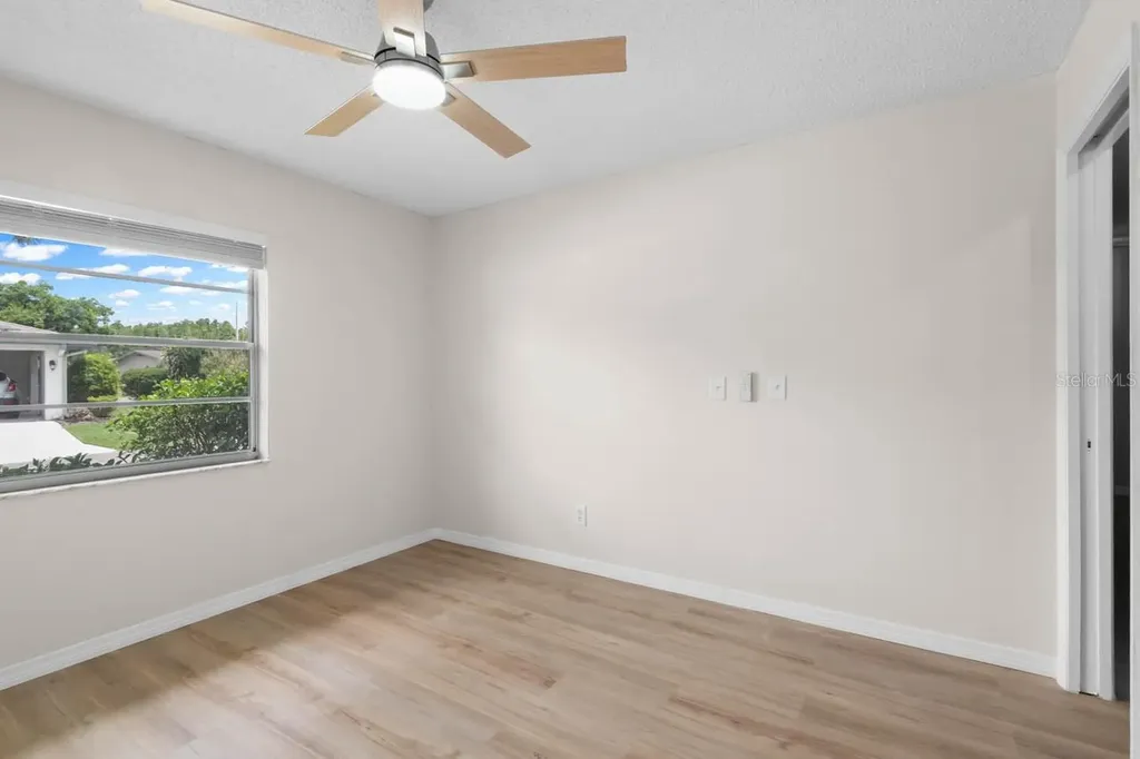 1602 Hovington Circle Sun City Center FL 33573