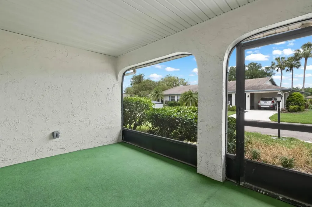 1602 Hovington Circle Sun City Center FL 33573