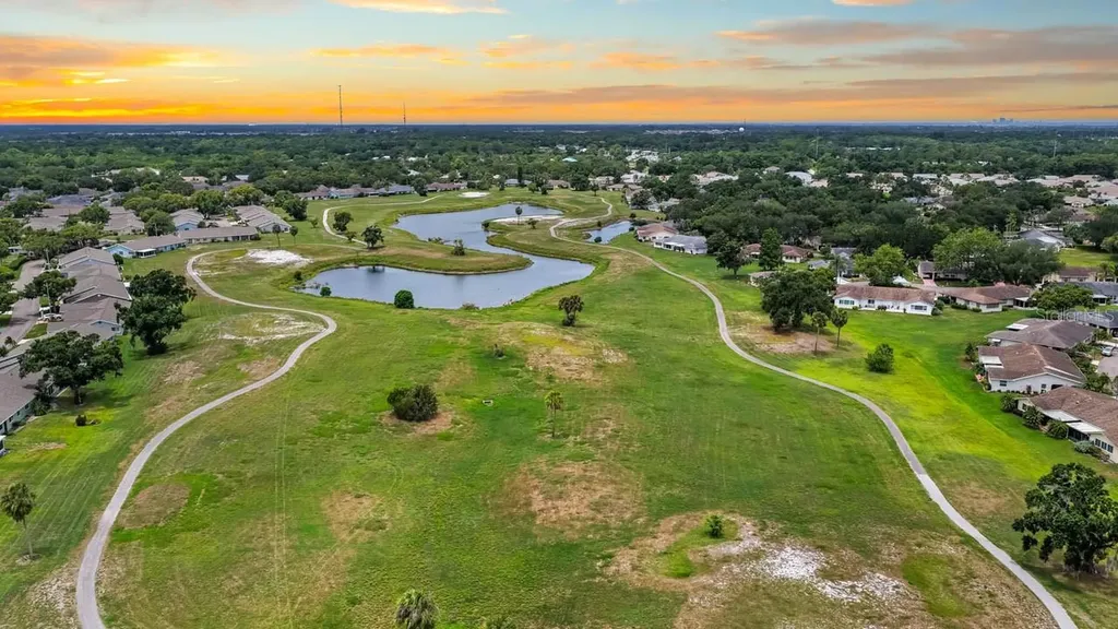1602 Hovington Circle Sun City Center FL 33573