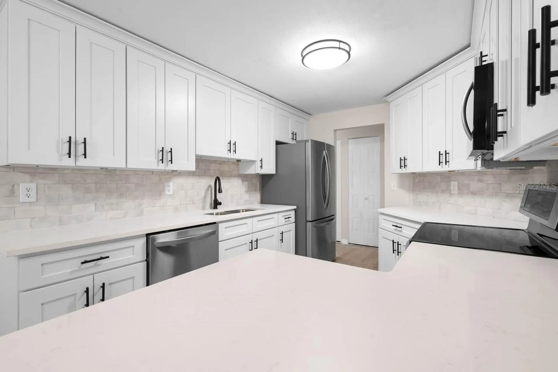 1602 Hovington Circle Sun City Center FL 33573