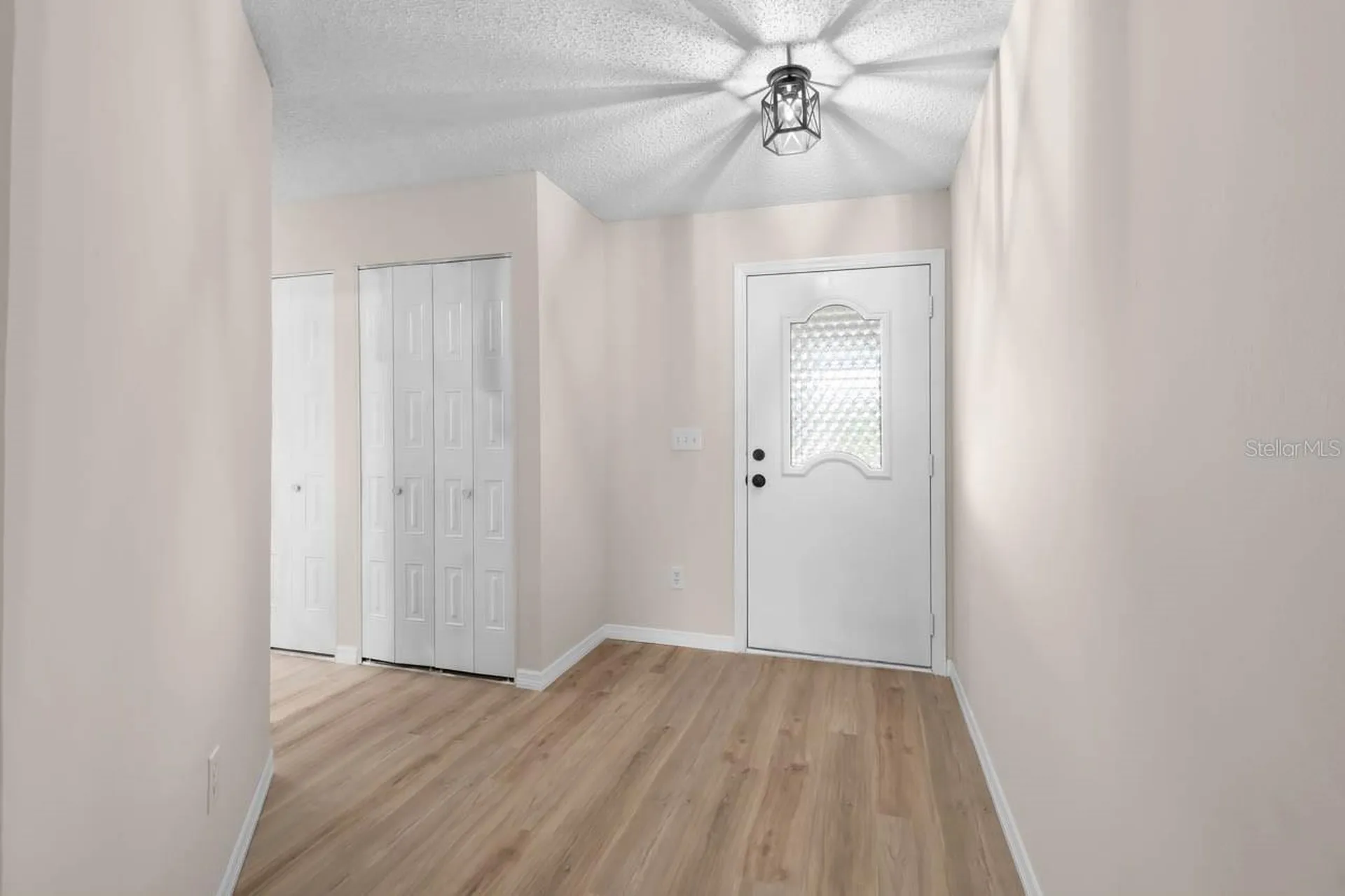 1602 Hovington Circle Sun City Center FL 33573