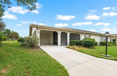 1602 Hovington Circle Sun City Center FL 33573