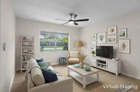 1602 Hovington Circle Sun City Center FL 33573