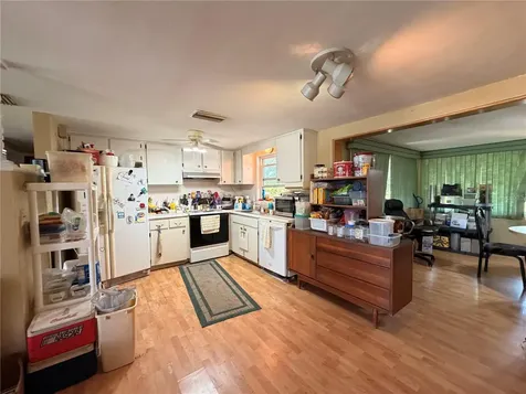 66 S Washington Street Beverly Hills FL 34465